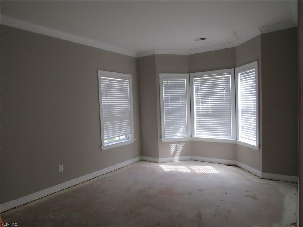1004 Poquoson Xing Property Photo 3