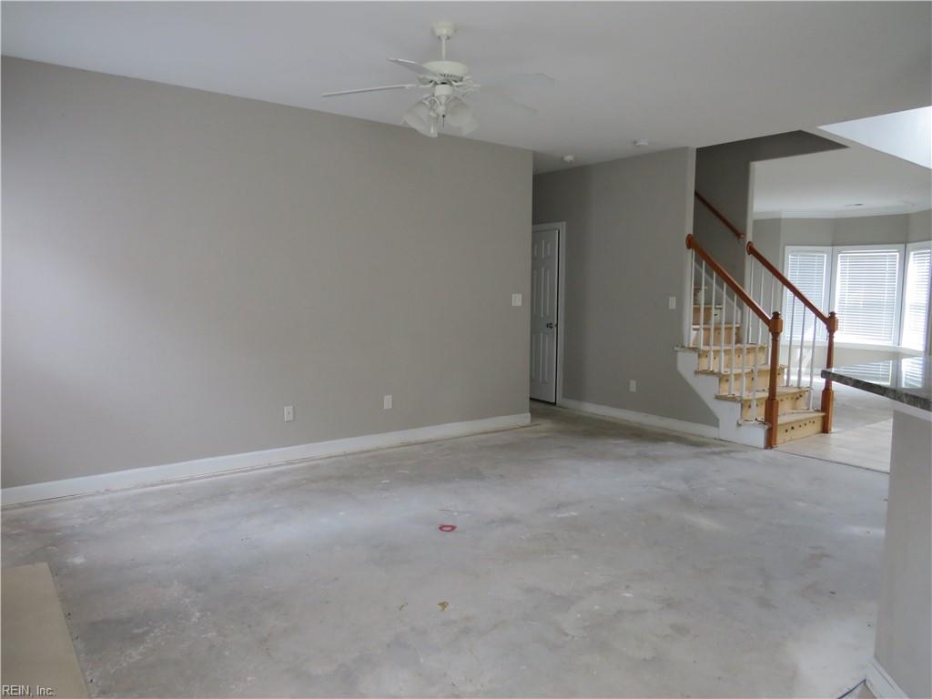 1004 Poquoson Xing Property Photo 12