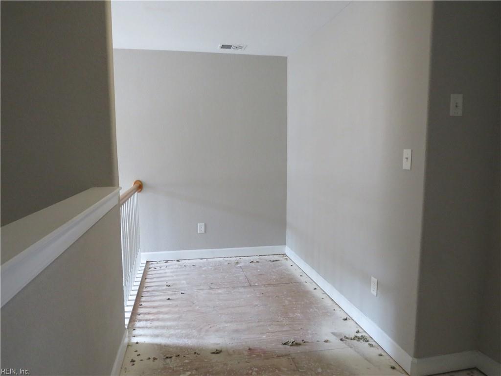 1004 Poquoson Xing Property Photo 25