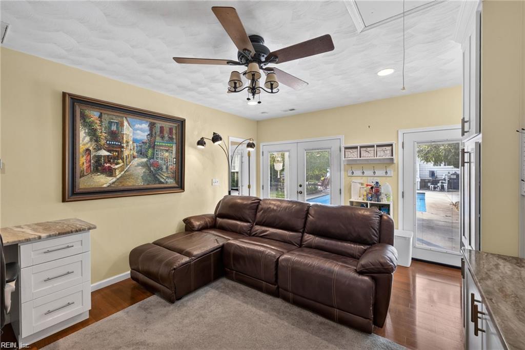 1864 Mayberry Dr Property Photo 38