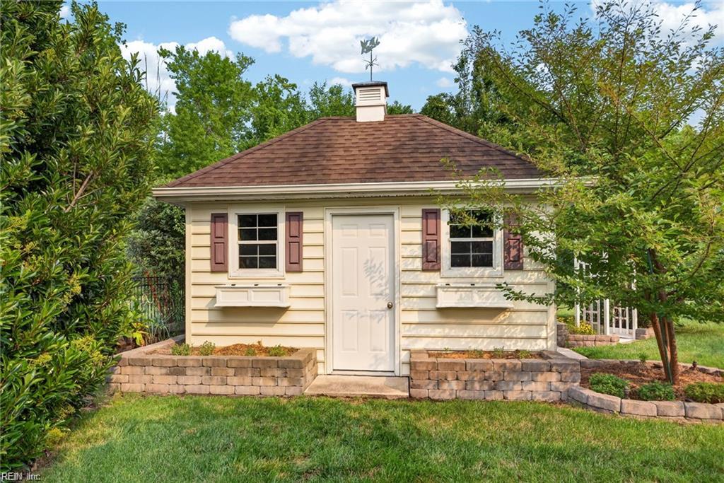 1864 Mayberry Dr Property Photo 45