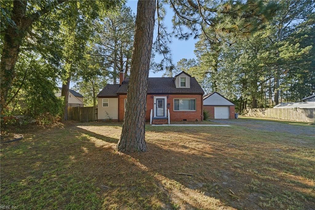 521 Rogers Ave Property Photo 3