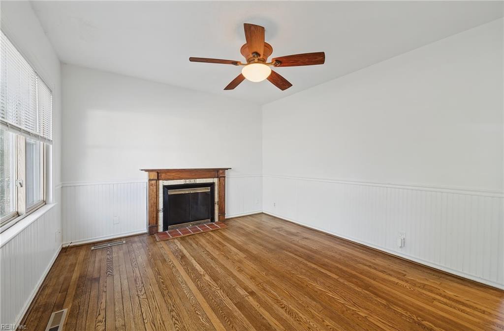 521 Rogers Ave Property Photo 8