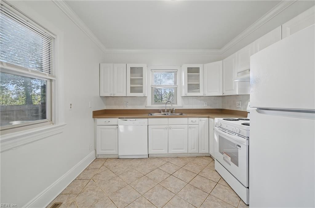 521 Rogers Ave Property Photo 12