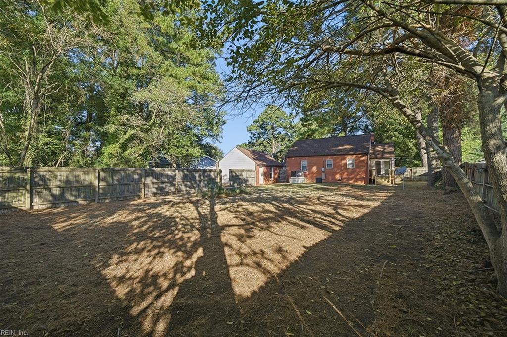 521 Rogers Ave Property Photo 28