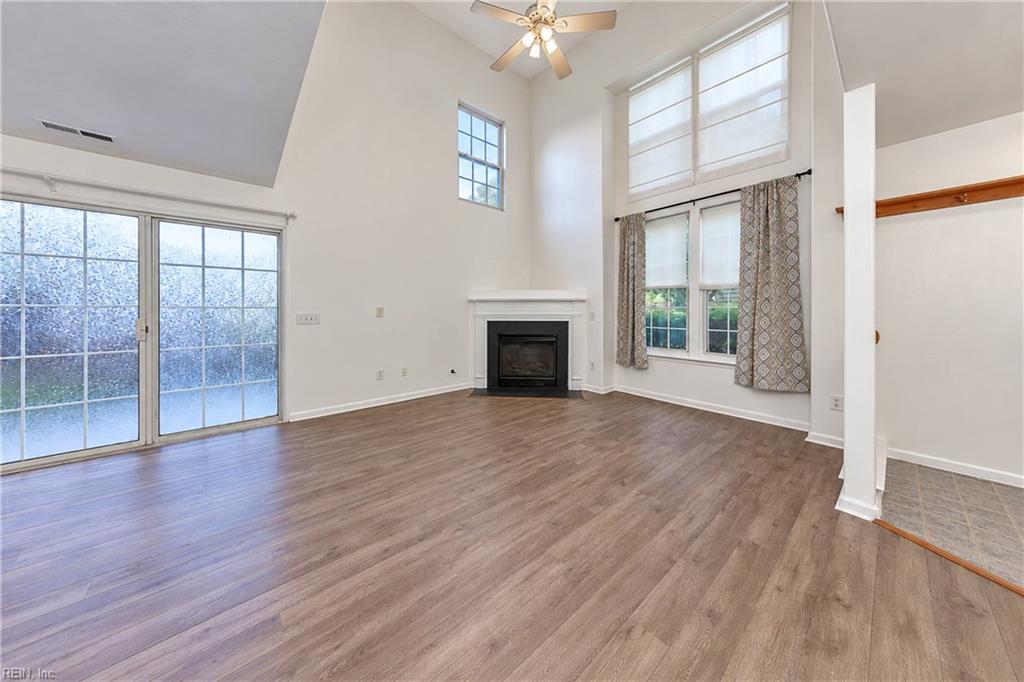 150 White Cedar Ln Property Photo 2
