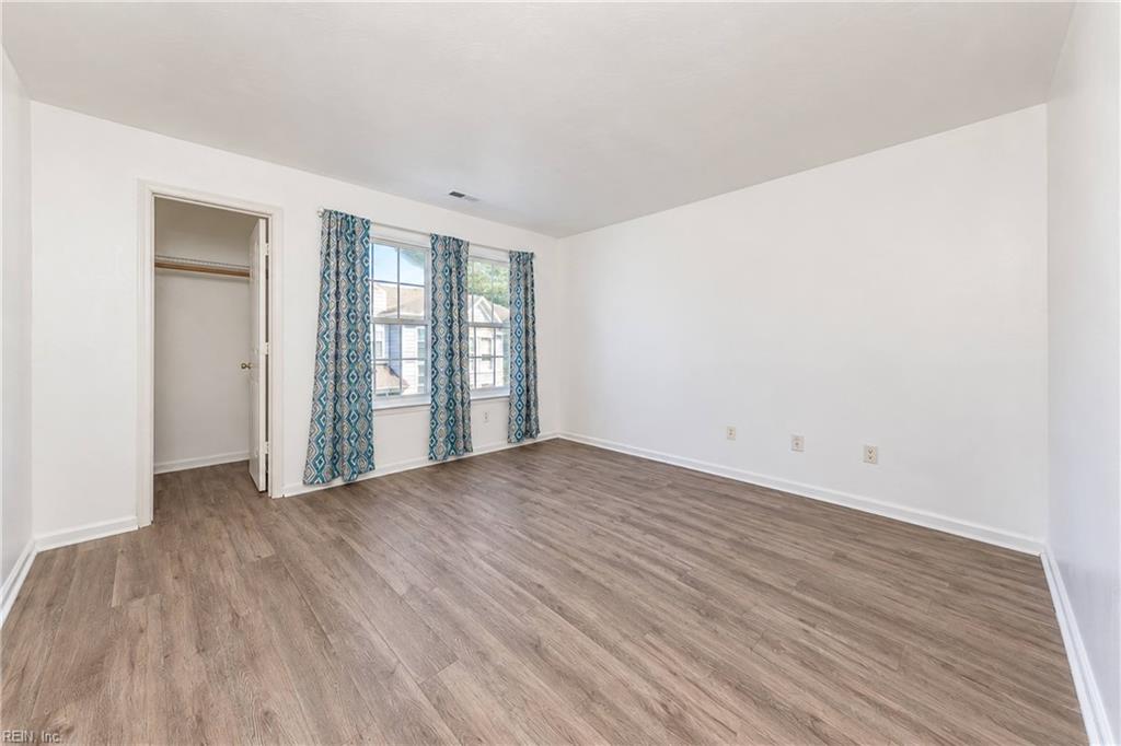 150 White Cedar Ln Property Photo 8