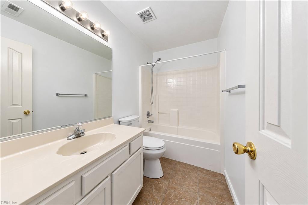150 White Cedar Ln Property Photo 9