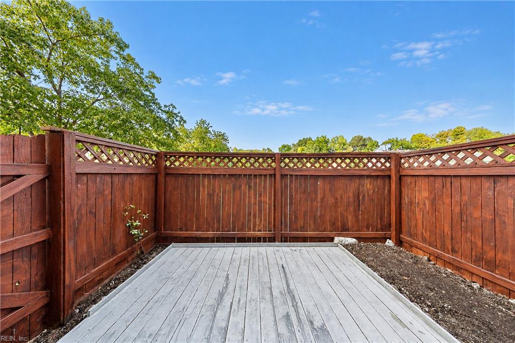 150 White Cedar Ln Property Photo 16