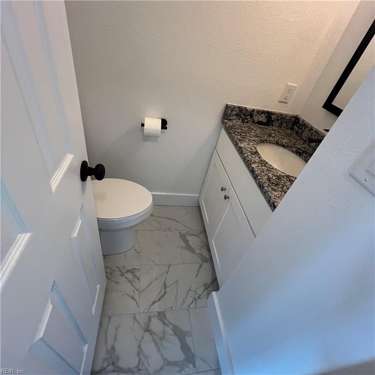1262 W Ocean View Ave Property Photo 14