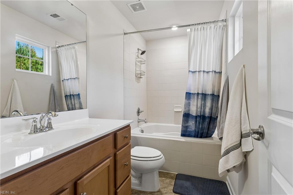 5864 Pilmour Dr Property Photo 27