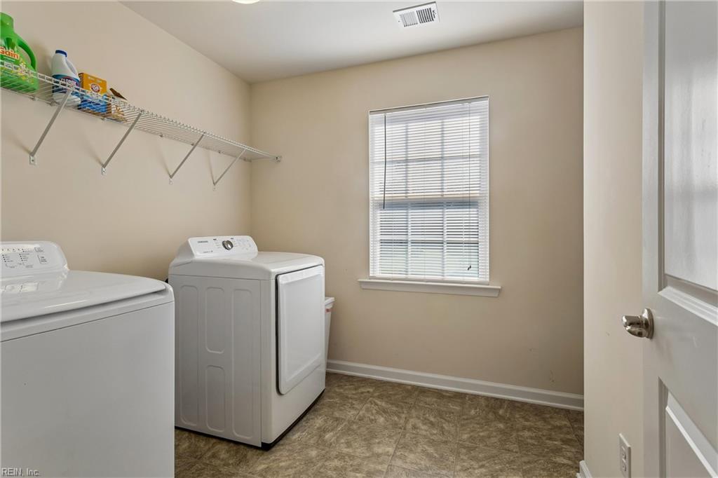 5864 Pilmour Dr Property Photo 33