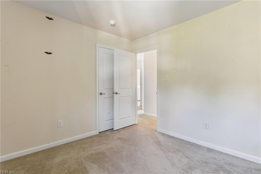 5864 Pilmour Dr Property Photo 35