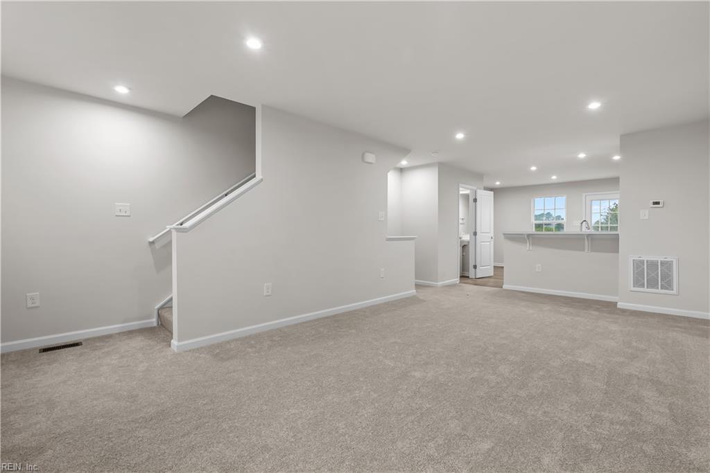 128 Shipwright Ln Property Photo 10