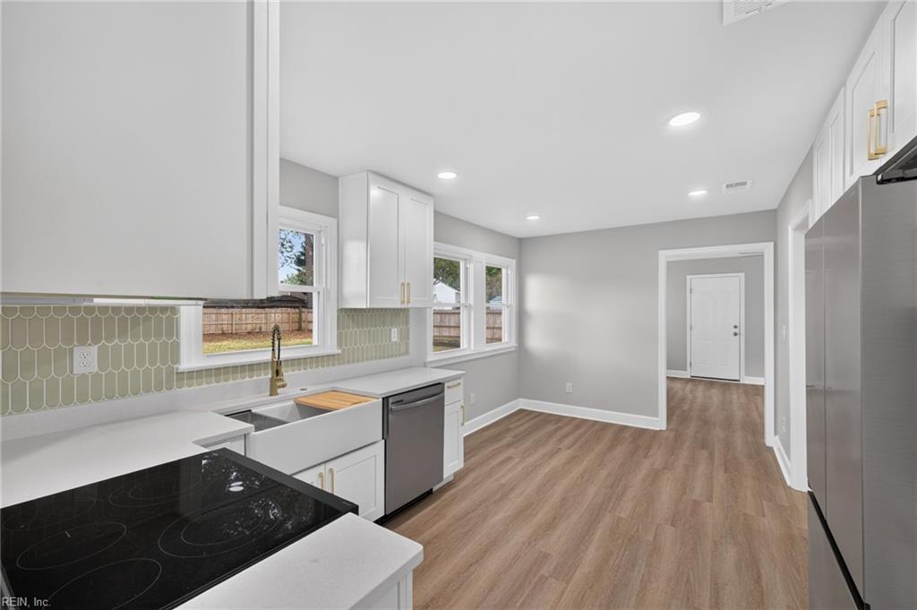 753 Helmsdale Way Way Property Photo 10