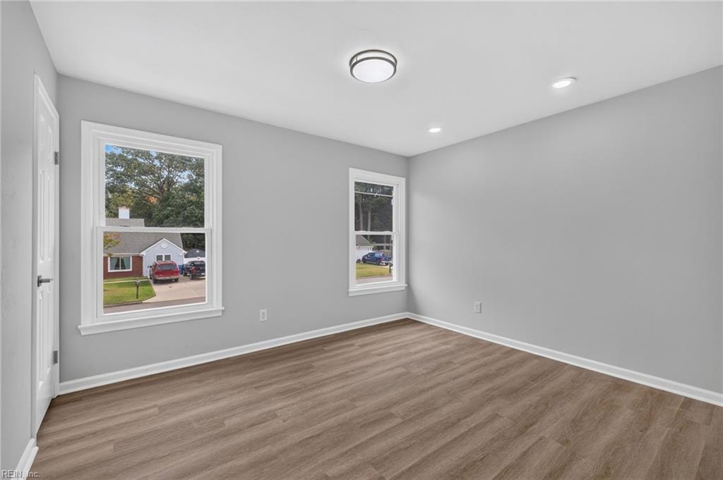 753 Helmsdale Way Way Property Photo 20