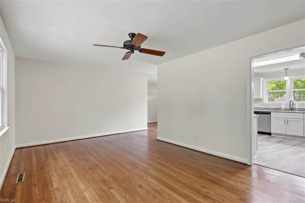 17 Carolyn Dr Property Photo 10
