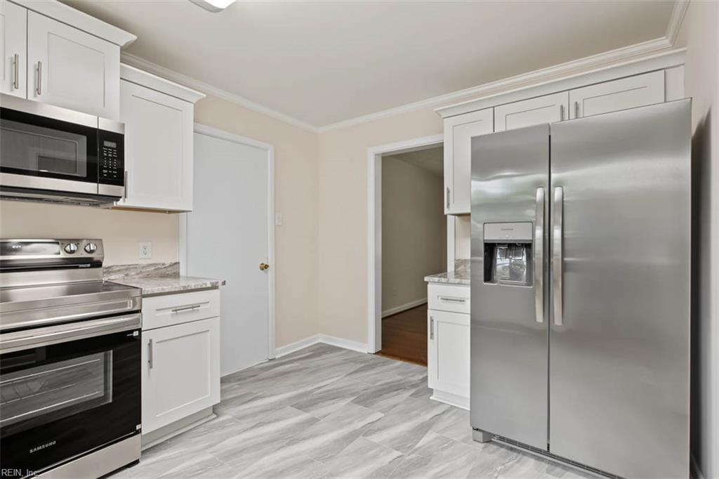 17 Carolyn Dr Property Photo 17