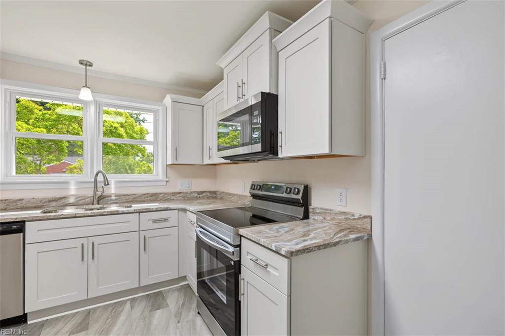 17 Carolyn Dr Property Photo 20