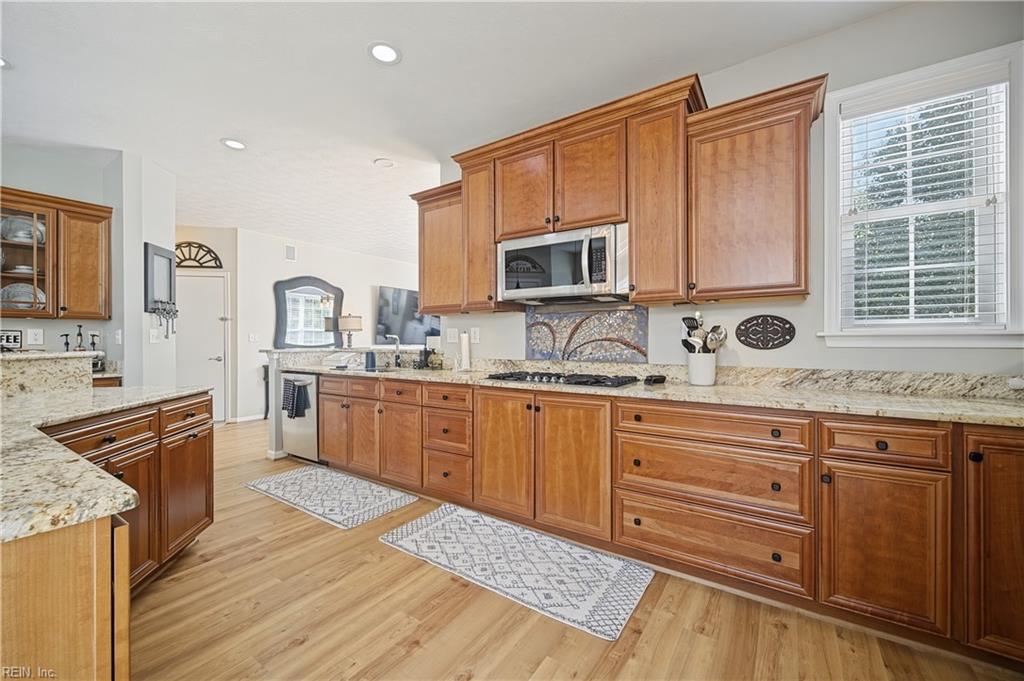 2101 Pleasant Acres Ct Property Photo 6