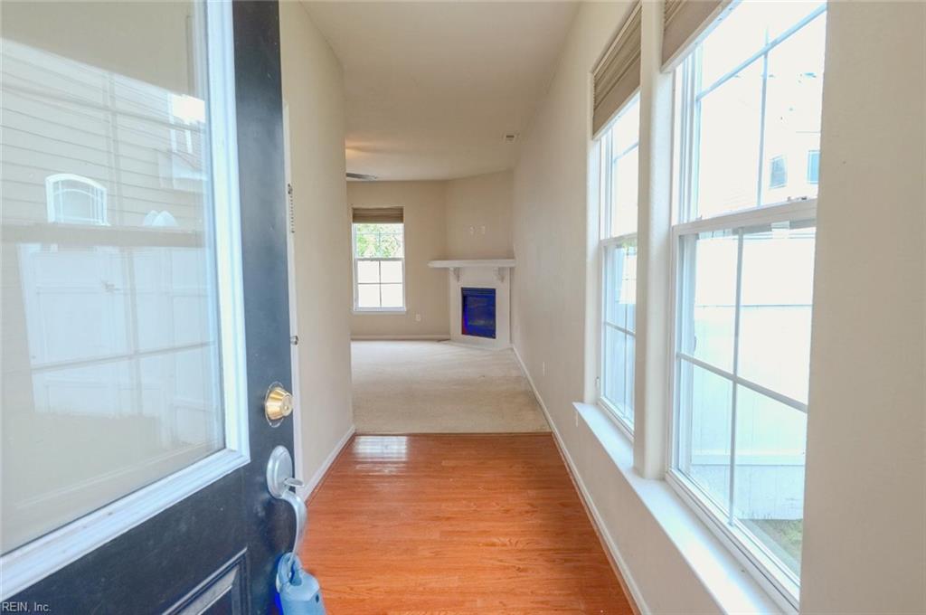 5309 Cottage Ct Property Photo 2