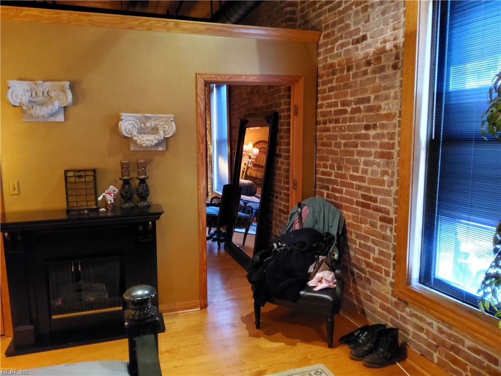 230 Tazewell St Property Photo 26