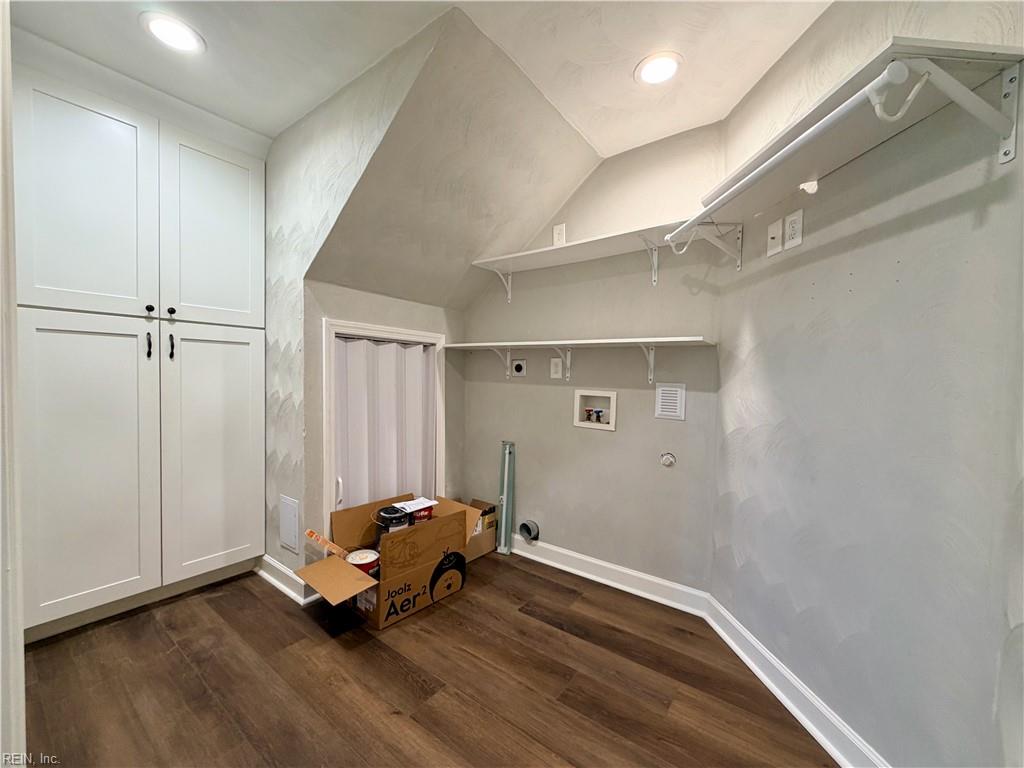 532 Lenox Ave Property Photo 15