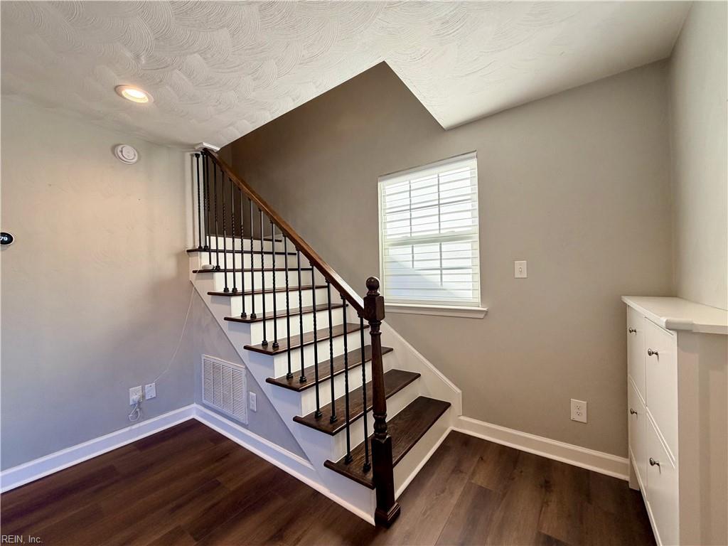 532 Lenox Ave Property Photo 36