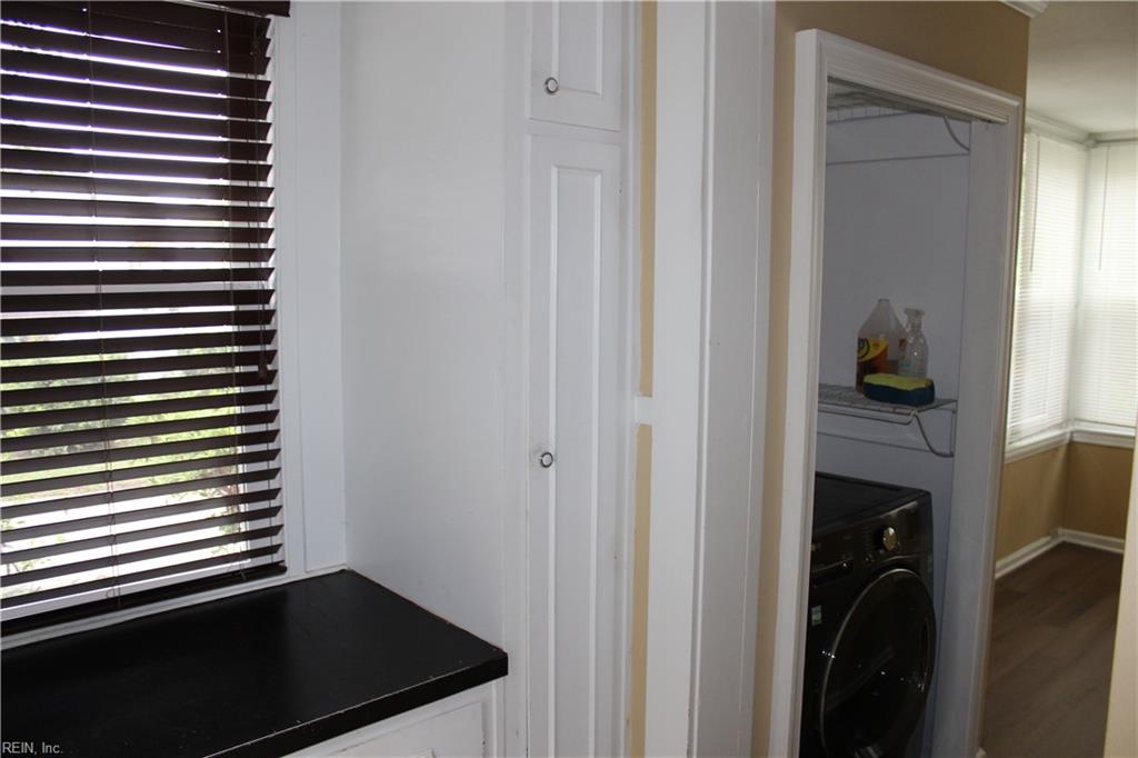 35 Taylor Ave Property Photo 14