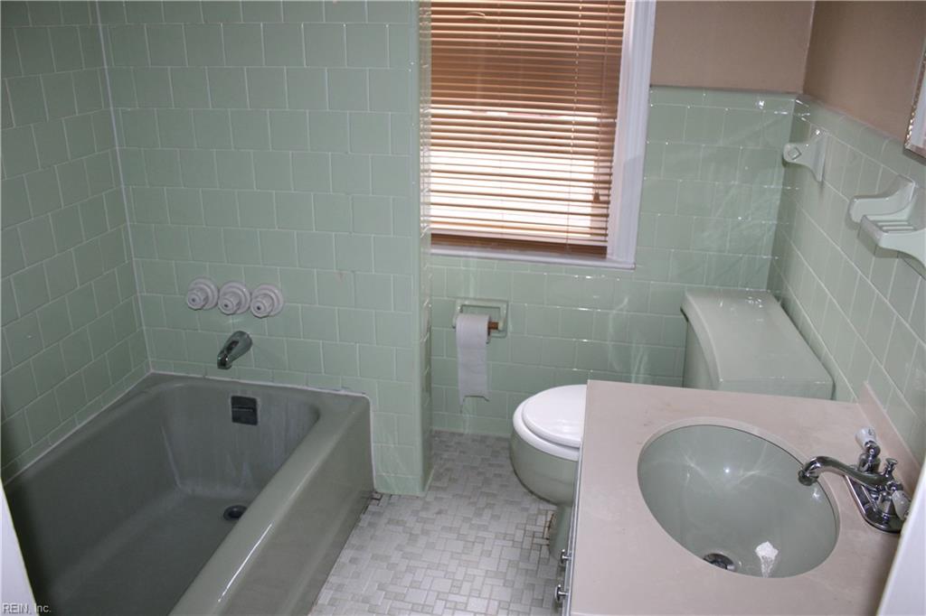 35 Taylor Ave Property Photo 17