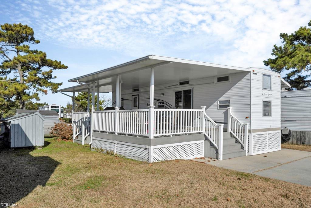 3665 Sandpiper Rd Property Photo 1