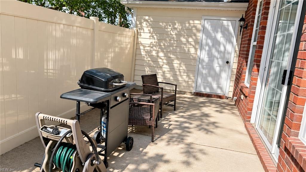5965 Ludington Dr Property Photo 14