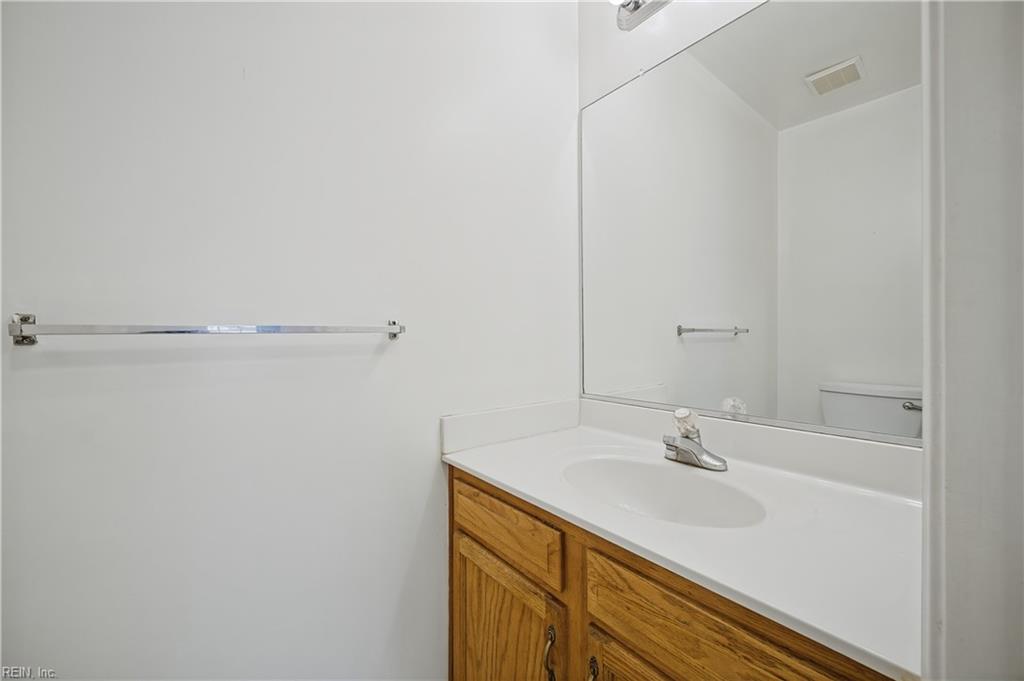 956 Allendale Dr Property Photo 16