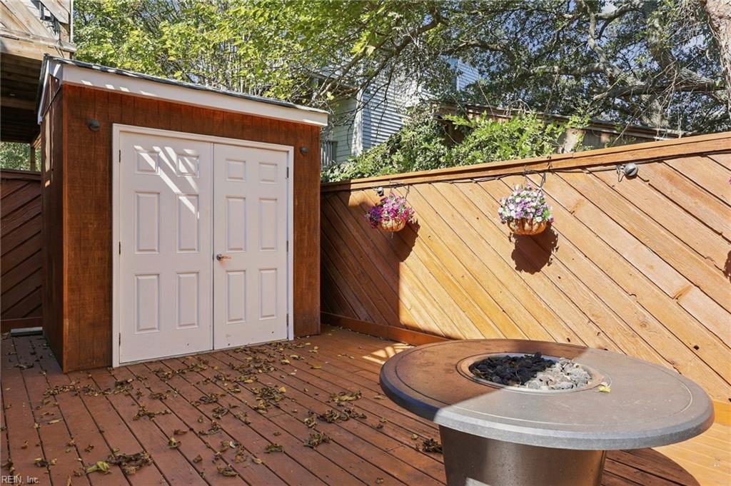 3756 Surry Rd Property Photo 33