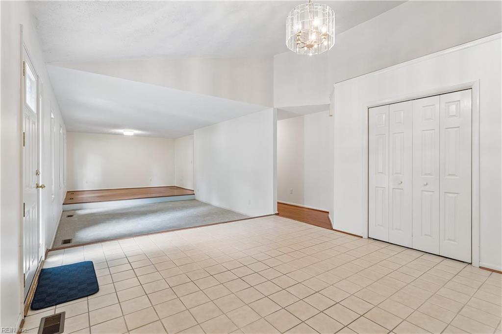 107 Sun Rise Way Property Photo 4