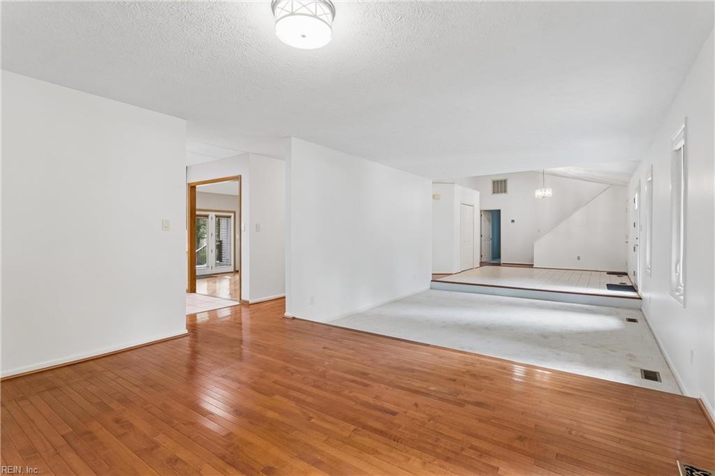 107 Sun Rise Way Property Photo 7