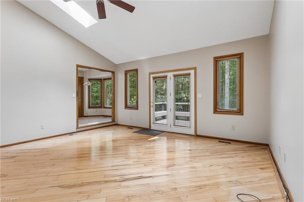 107 Sun Rise Way Property Photo 17