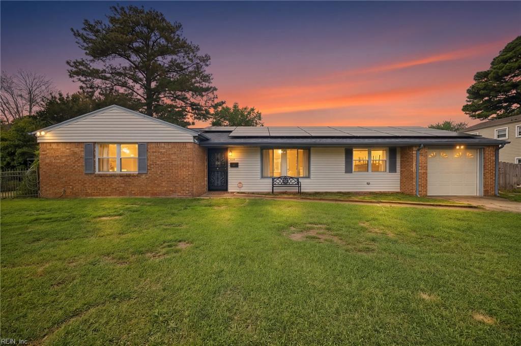 245 Palace Green Blvd Property Photo 4