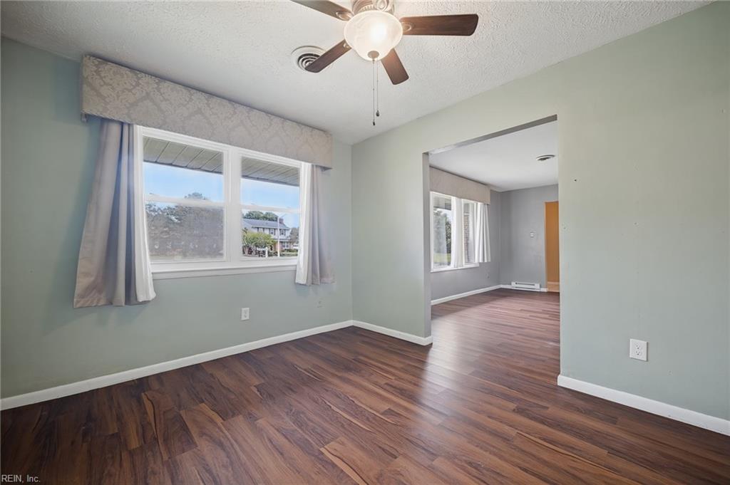 245 Palace Green Blvd Property Photo 14