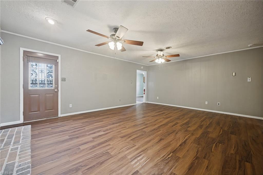 245 Palace Green Blvd Property Photo 15