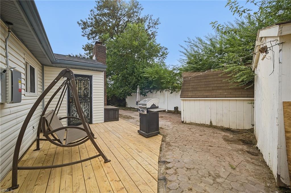 245 Palace Green Blvd Property Photo 29
