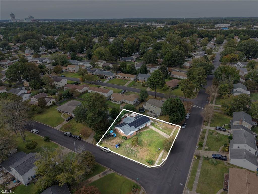 245 Palace Green Blvd Property Photo 40