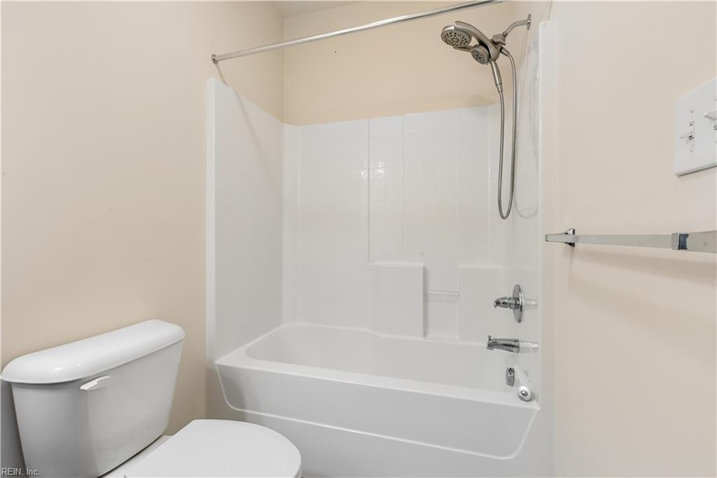 2963 Woodland Ave Property Photo 9