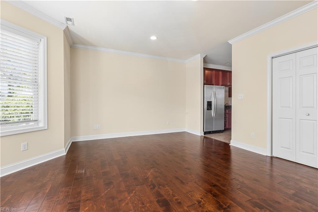 2963 Woodland Ave Property Photo 13