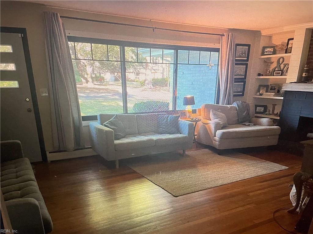 7029 Suburban Arch Property Photo 15