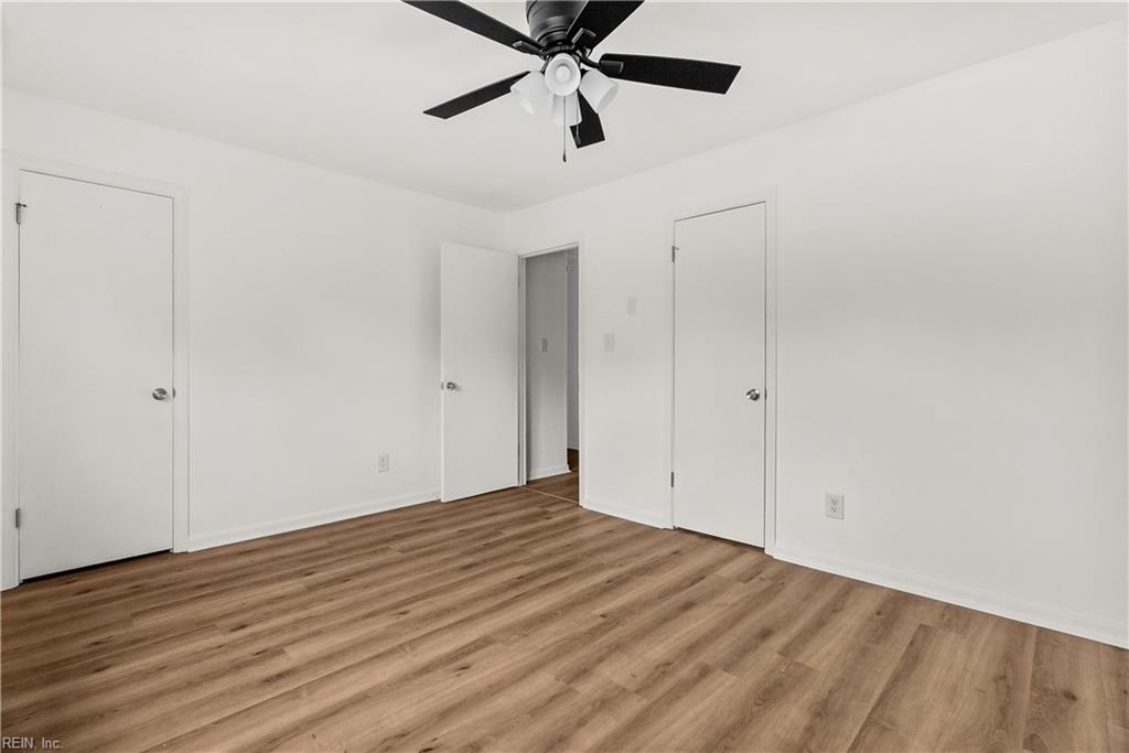 9554 Lakeside Dr Property Photo 19