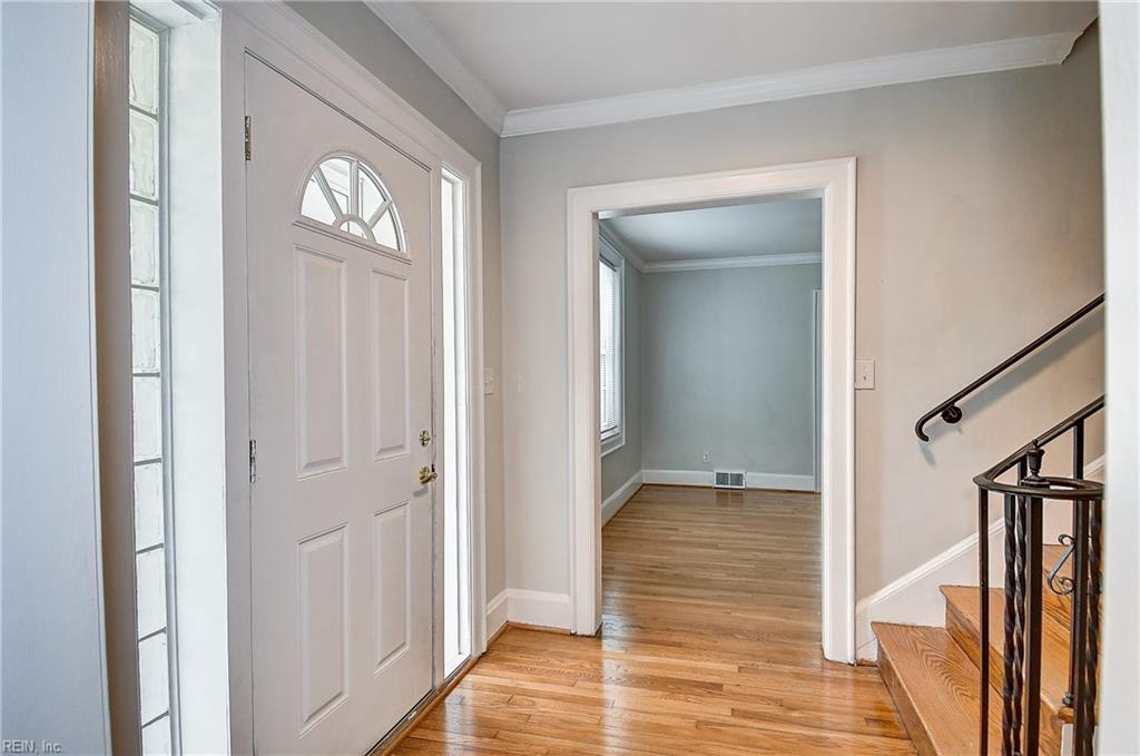 412 West Rd Property Photo 3