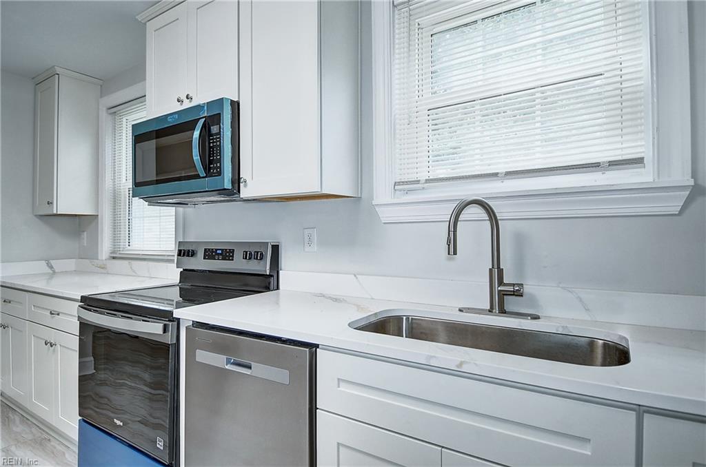 412 West Rd Property Photo 19