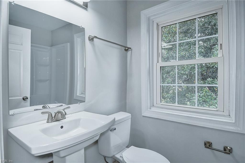 412 West Rd Property Photo 35