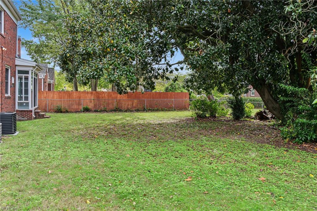 412 West Rd Property Photo 44